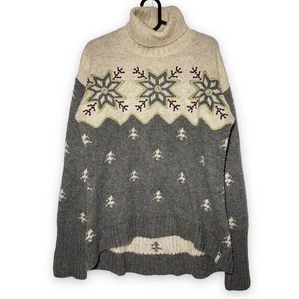 VINTAGE Woolrich Nordic Turtleneck Sweater size M